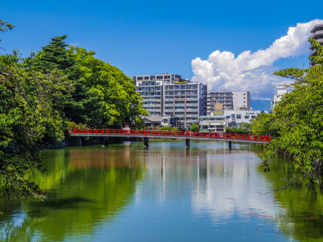 歴史と一体化した町のイメージ